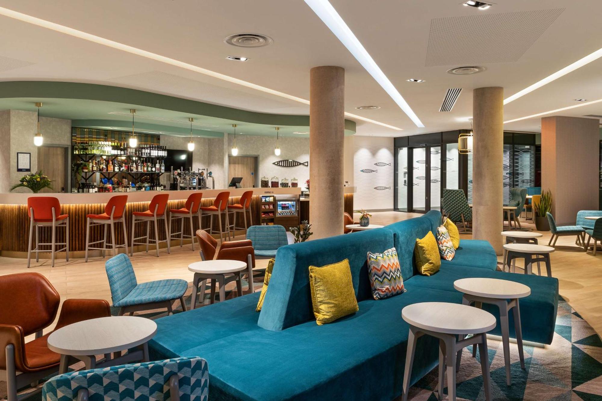 Hotel Hampton By Hilton Torquay Exterior foto