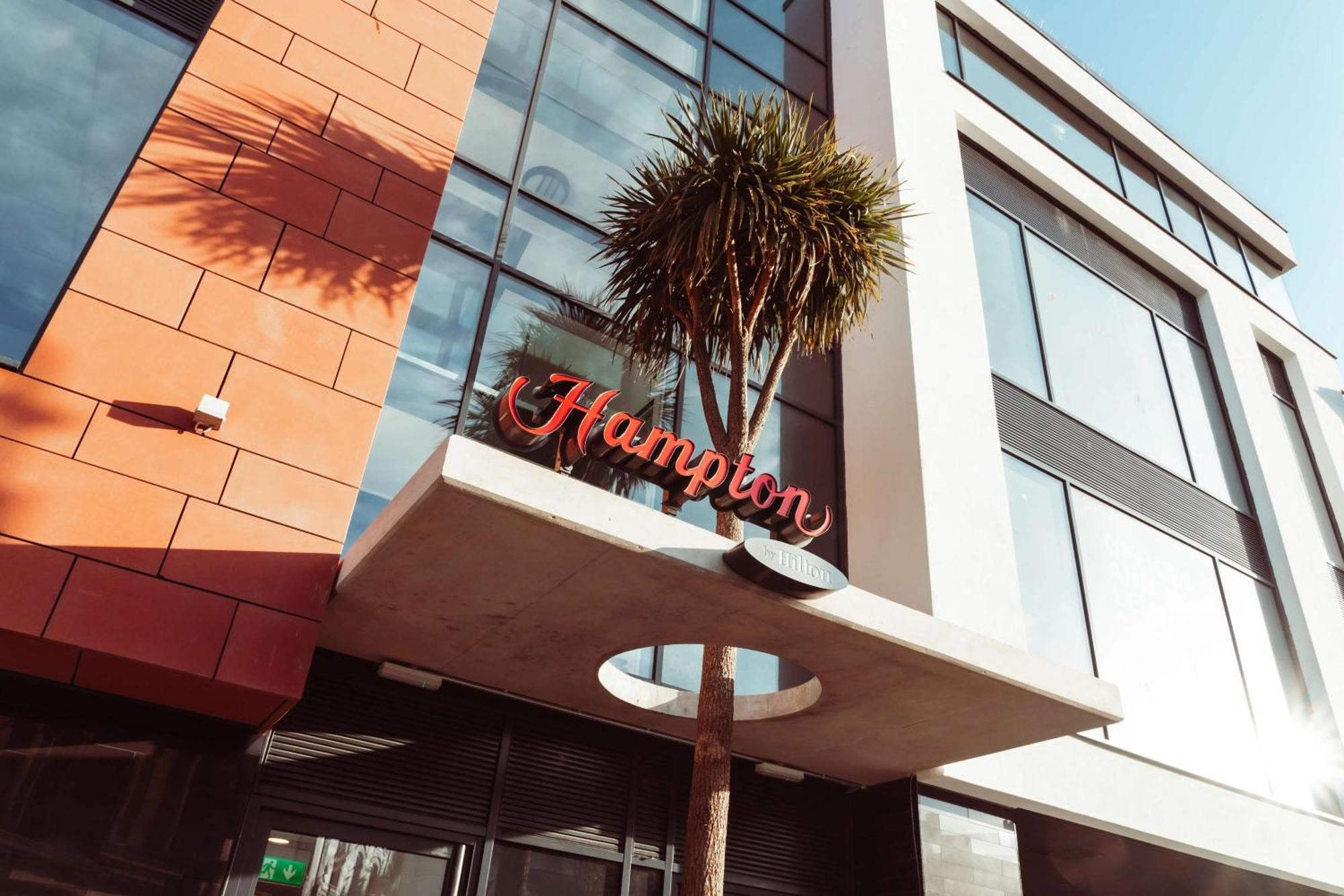 Hotel Hampton By Hilton Torquay Exterior foto
